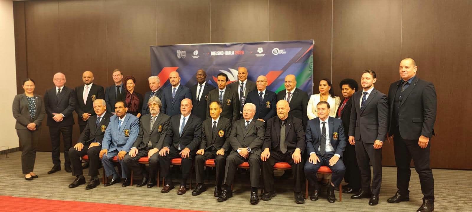 الاتحاد الدولي يواصل اجتماعاته لتطوير الكاراتيه - صورة 1